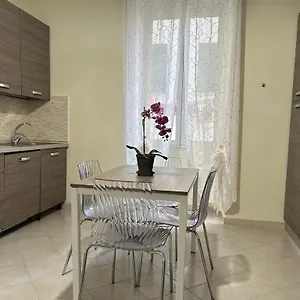 casa-bezzecca-la-spezia.hotelitalianriviera.com/